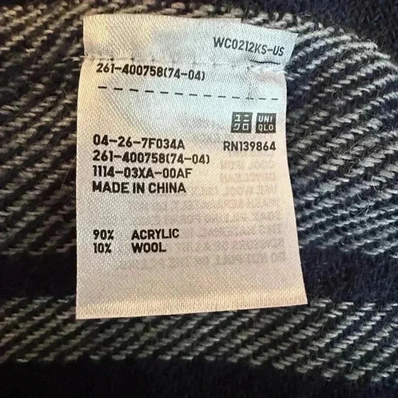 Women’s Wool Blend Poncho, Navy and Grey Plaid borders, One size fits most - Picture 4 of 6